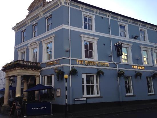 The Queen'S Hotel Wetherspoon Newport  Exterior foto